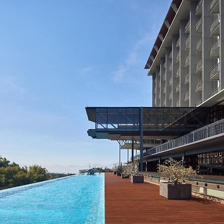 The Gaia Hotel Bandung Lembang Exterior photo